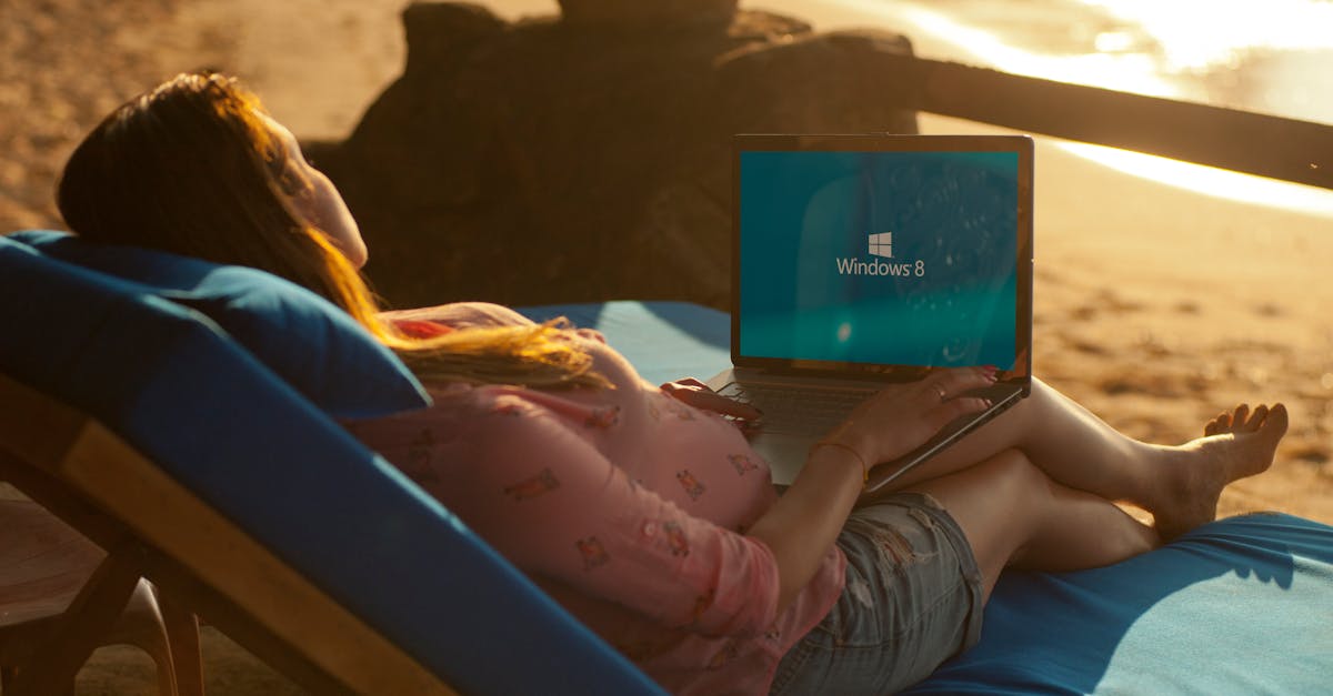 découvrez le mode de vie des digital nomads, des professionnels qui allient travail et voyage à travers le monde. apprenez comment concilier votre carrière avec l'exploration de nouvelles cultures tout en bénéficiant de conseils pratiques pour travailler à distance.