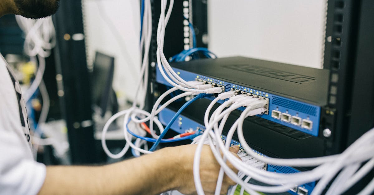 découvrez les secrets du networking efficace : stratégies pour élargir votre réseau professionnel, créer des connexions durables et booster votre carrière. apprenez à établir des relations significatives et à tirer parti des opportunités grâce à un networking réussi.