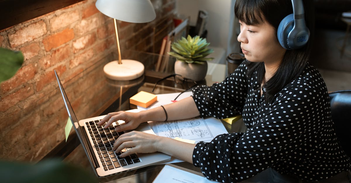 découvrez l'entrepreneuriat nomade : une approche innovante qui allie liberté, flexibilité et passion pour le voyage. apprenez à gérer votre entreprise tout en explorant le monde, et transformez vos idées en succès, où que vous soyez.