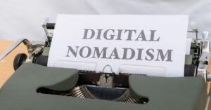 découvrez l'entrepreneuriat nomade, un mode de vie passionnant qui combine liberté et innovation. apprenez à gérer votre entreprise tout en voyageant, explorez des conseils pratiques pour réussir dans un monde de plus en plus flexible.
