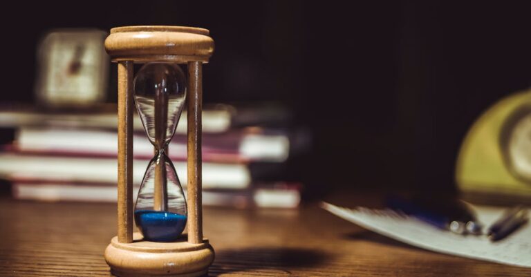 découvrez des stratégies efficaces de gestion du temps pour maximiser votre productivité et atteindre vos objectifs personnels et professionnels. apprenez à prioriser vos tâches et à gérer votre emploi du temps avec succès.