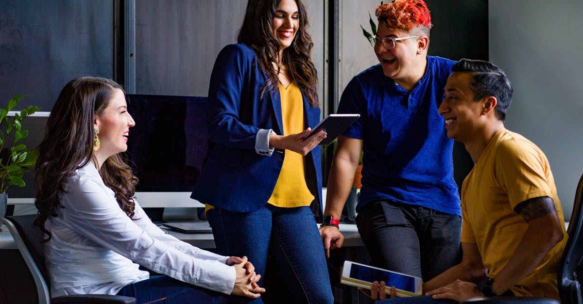 découvrez l'univers du coworking ! un espace de travail partagé où flexibilité, créativité et collaboration se rencontrent. idéal pour les freelances, start-ups et petites entreprises, optimizez votre productivité tout en intégrant une communauté dynamique et inspirante.